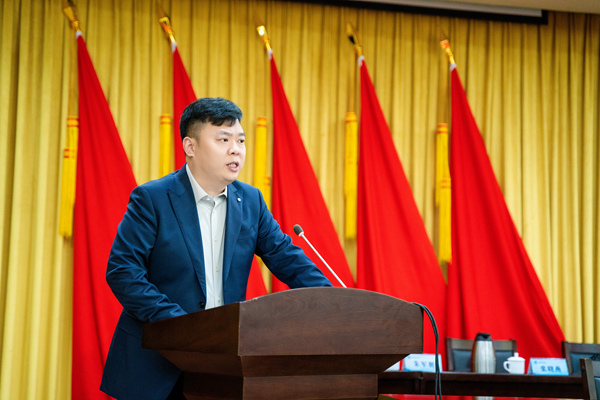 洛陽開元集團董事長許明月當選為洛陽民建企業家協會第一屆會長