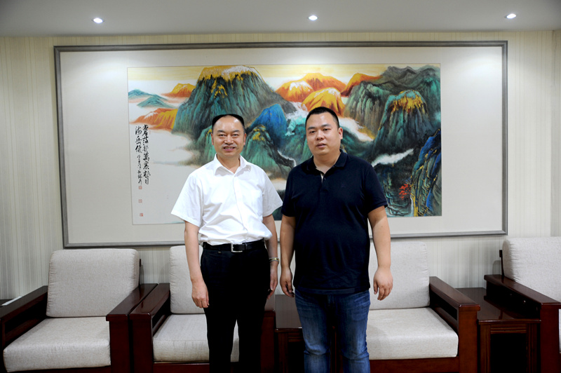 開元集團與華人集團進行深入交流互訪